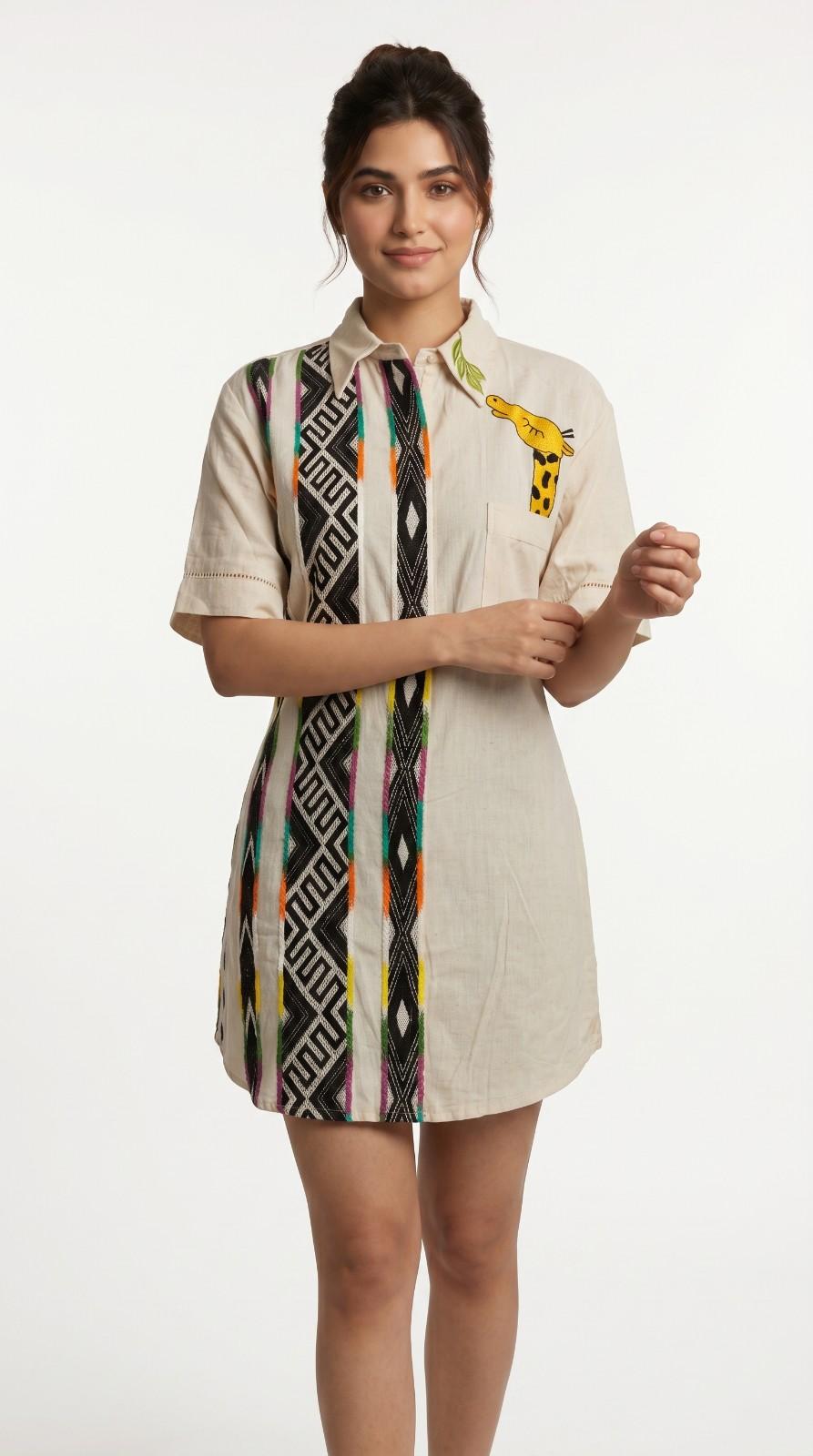 Beige with giraffe