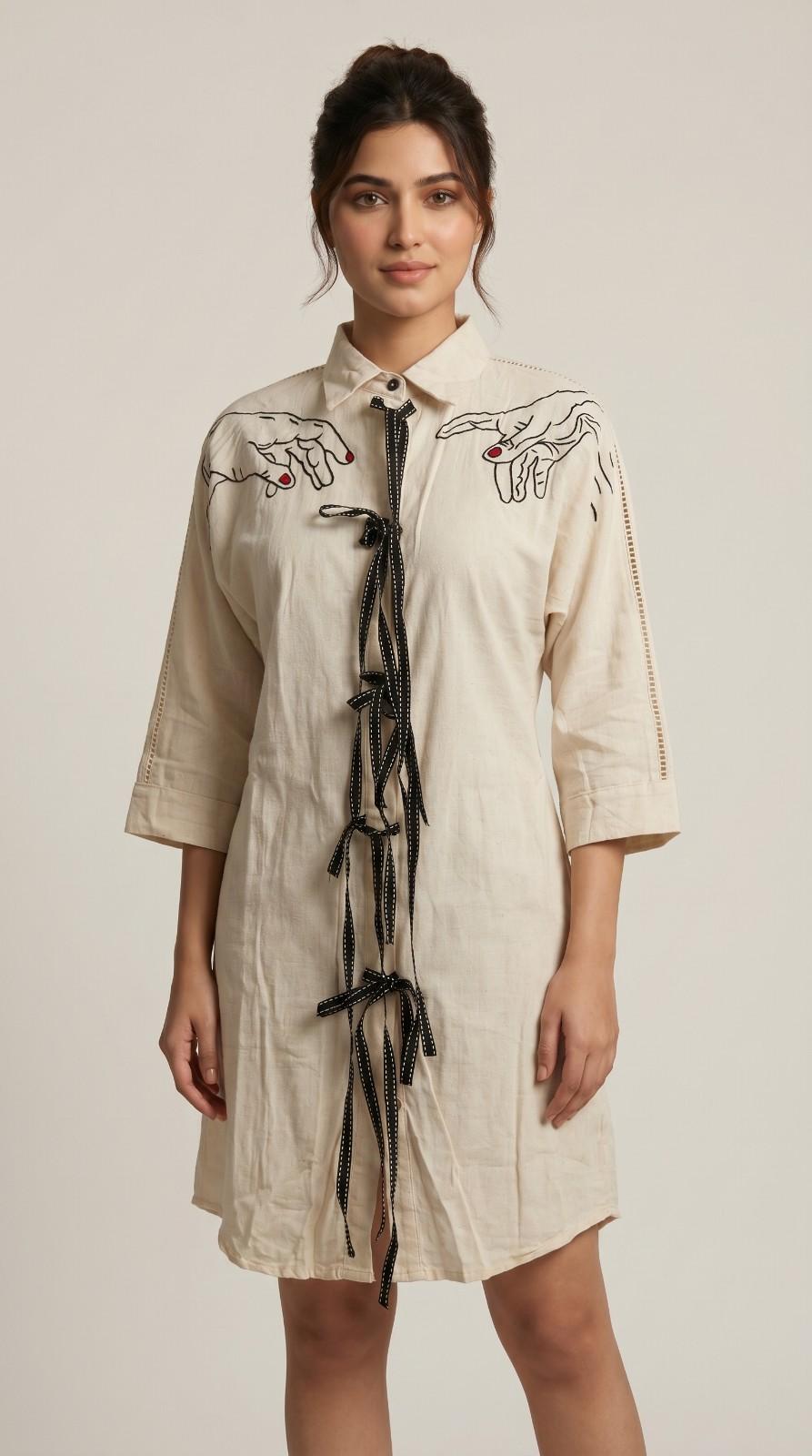 Beige with finger's design